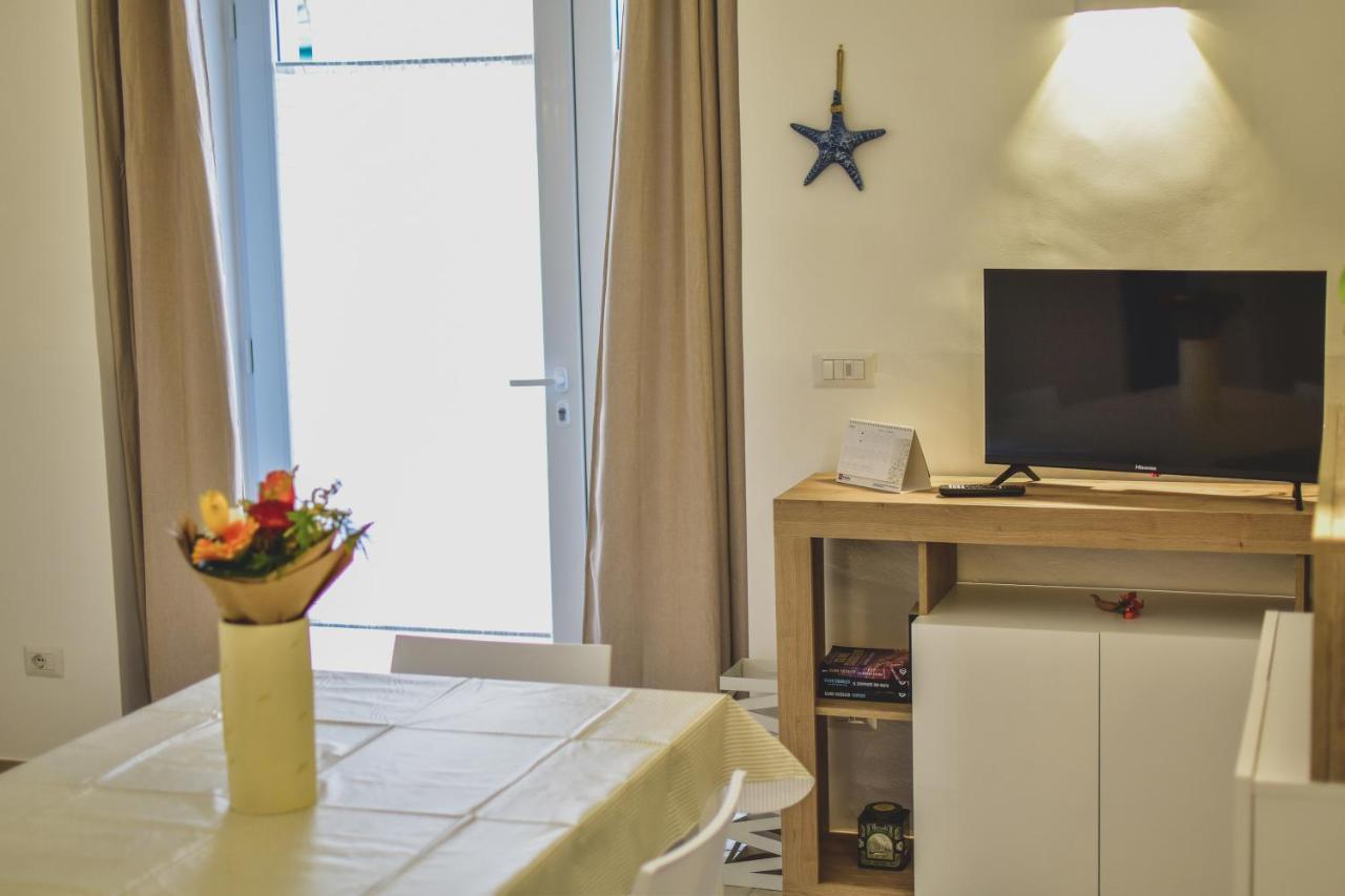جيوفيناتسو Nel Mar Casa Vacanze المظهر الخارجي الصورة